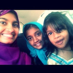 Meet your Posher, Farah